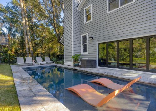 6 Conch Ct, Isle Of Palms, SC 29451-2709