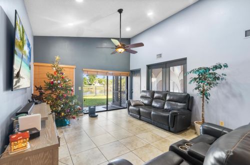 1845 10th St, Delray Beach FL  33445-2535 exterior