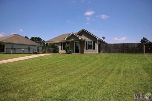 15789 Varnado Rd, Walker, LA 70785-4725