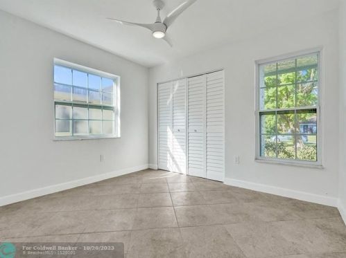 212 2nd Ct, Dania Beach FL  33004-4813 exterior