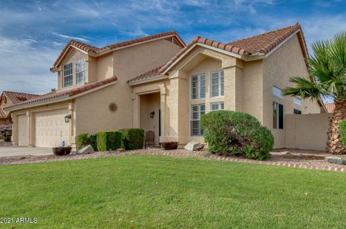 2332 Redwood Dr, Chandler, AZ 85248-4104