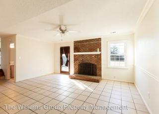 2242 Baywater Dr, Fayetteville NC  28304-5619 exterior