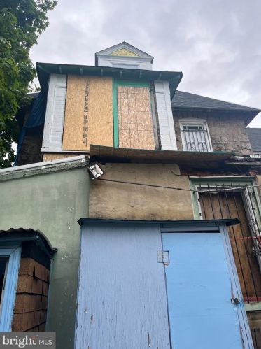 601 Chelten Ave, Philadelphia PA  19126-3825 exterior