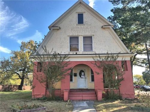 627 Broadway Ave, Shawnee, OK 74801-6260
