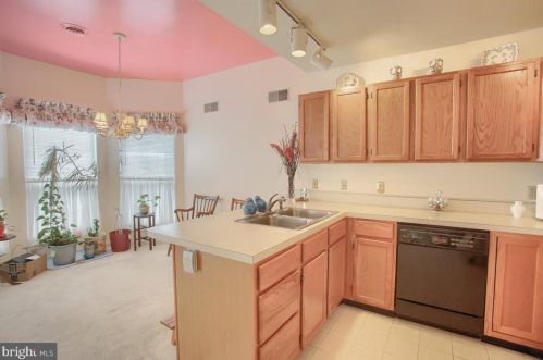 9 Pheasant St, Navy Sup Dpt PA  17050-3145 exterior