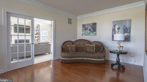 1 Cobalt Ct, Swedesboro NJ  08085-3644 exterior