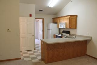 1029 Vattier St, Manhattan KS  66502-6685 exterior