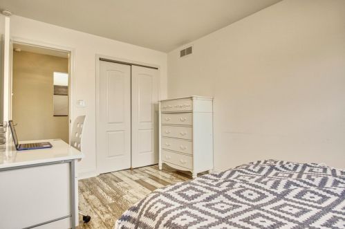 10083 Northcote Ct, Dyer IN  46373-9503 exterior