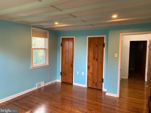 653 Gulph Rd, Norristown PA  19406-3704 exterior