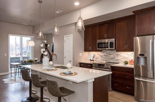 1638 King St, Denver CO 80211-4028 exterior