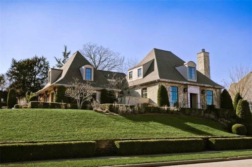2545 Candlewood Dr, Fayetteville, AR 72703-4792