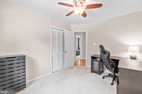 10519 Amity St, Lorton VA  22079-3516 exterior