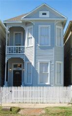 1808 Market St, Galveston, TX 77550-2518