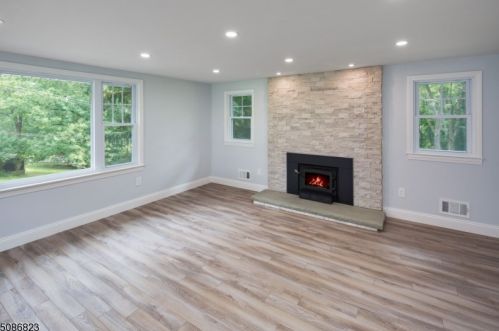 13 Orchard St, Califon NJ  07830-4134 exterior