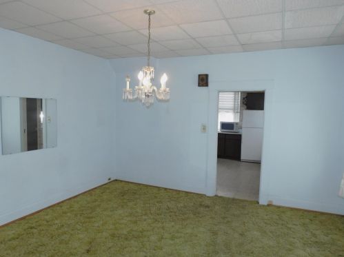 900 Enright Ave, Cincinnati OH 45205-1703 exterior