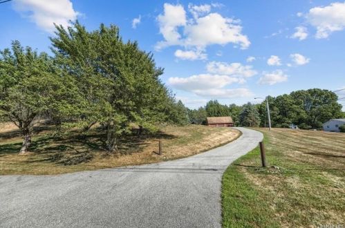 122 Jacobs Rd, Westtown NY  10998-3507 exterior