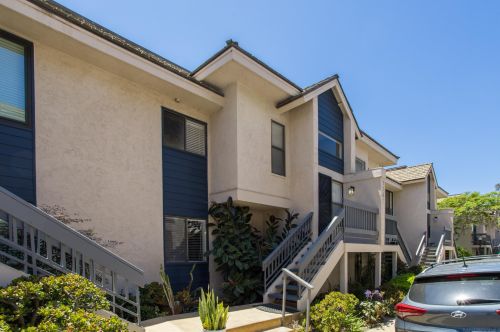 3737 Balboa Ter, San Diego, CA 92117-5444
