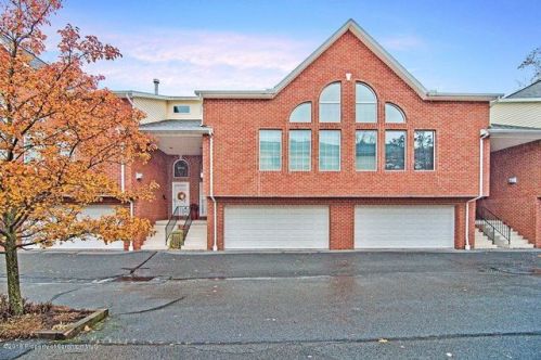 1623 Wyoming Ave, Scranton PA  18503-2072 exterior