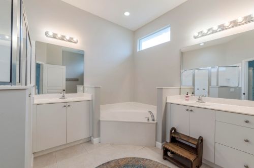 10691 Waterway Ln, Fort Pierce FL  34987-1910 exterior