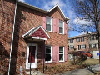 508 Calder St, Harrisburg PA  17102-1621 exterior