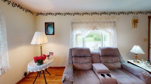 644 Henry St, Bellefontaine OH  43311-2130 exterior