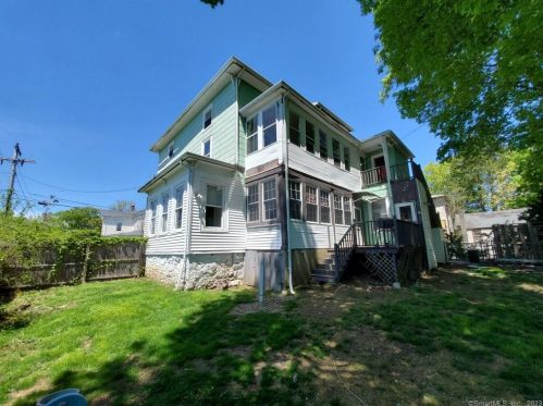 28 Sunnyside Ave, Putnam CT  06260-1820 exterior