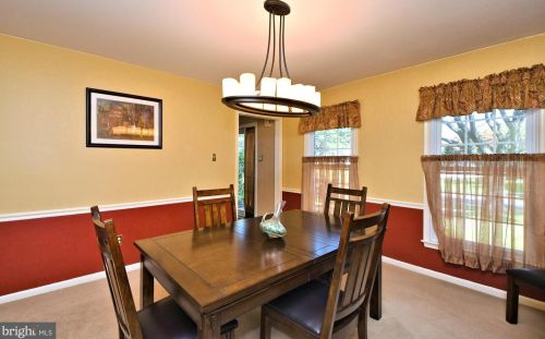 122 Claremont Dr, Lansdale PA 19446-6361 exterior