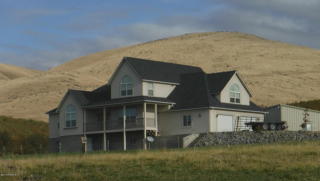 321 Gangl Rd, Sawyer, WA 98951-9648