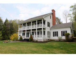 74 Pinnacle Ridge Rd, Waterbury, VT 05676-4476