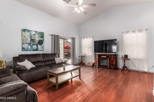 24737 Wayland Dr, Buckeye, AZ 85326-1408