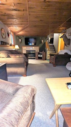 815 Wieting Ct, Chilton, WI 53014-1387