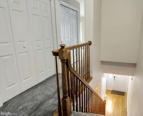 4753 Weatherhill Dr, Wilmington DE  19808-1939 exterior