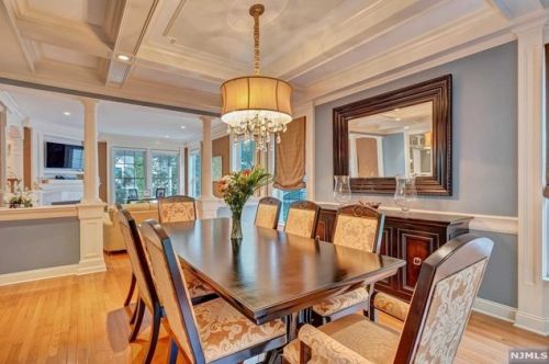 47 Hunters Run, Oakland NJ  07436-2346 exterior