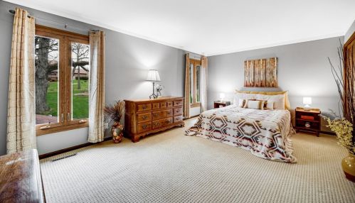 9873 Olcott Ave, Dyer IN 46373-9286 exterior