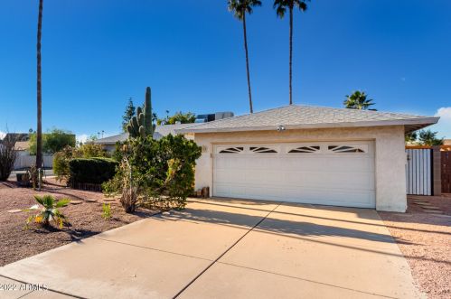 2136 Estrella Cir, Mesa, AZ 85202-6346