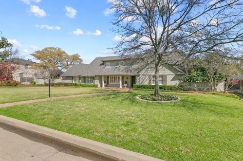 6308 Pamlico Rd, Fort Worth, TX 76116-1631