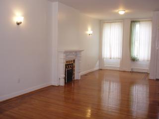 1254 15th St, Philadelphia PA  19146-3133 exterior