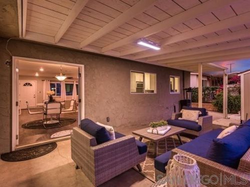 4236 Lewis St, Oceanside, CA 92056-4251