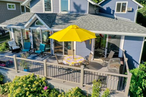 23301 Shore Dr, Kansasville, WI 53139-9714