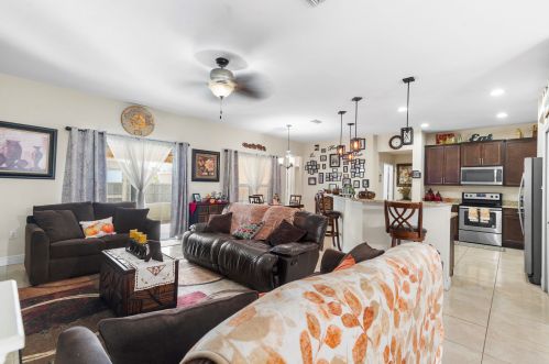 1856 Fears Ave, Fort Pierce, FL 34953-4526