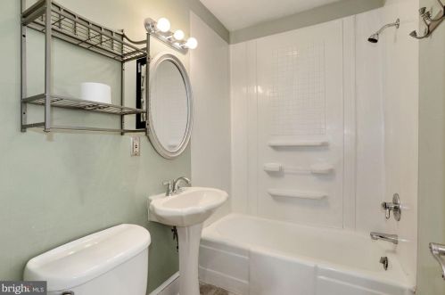 319 Third St, Fredericksburg VA  22408-2321 exterior