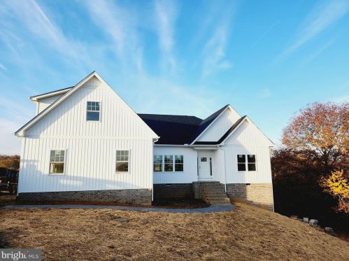 23478 Lands End Dr, Madison Mills VA  22960-3550 exterior