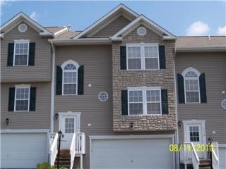 1116 Arrowhead Dr, Washington, PA 15301-5086