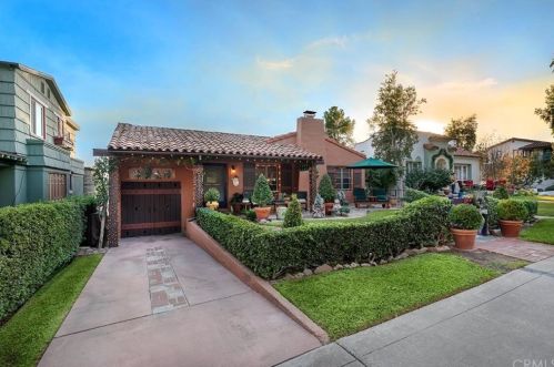 340 Brookdale Pl, Fullerton, CA 92832-1426