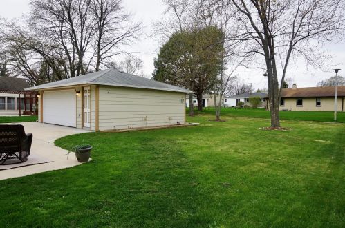 3773 68th St, Milwaukee WI  53220-1828 exterior