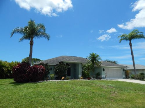 23 Sportsman Ct, Placida, FL 33947-1909