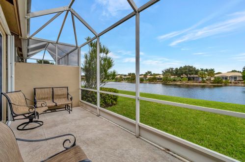 10549 Royal Caribbean Cir, Boynton Beach FL  33437-4285 exterior