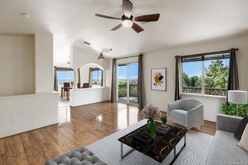 92-1979 Kulihi St, Kapolei, HI 96707-3411