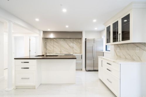 501 Saddle Rdg Rd, Woodsburgh NY  11598-1553 exterior