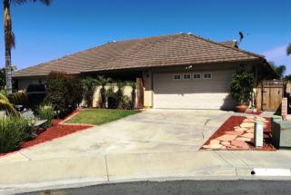 335 Wind Flower Way, Oceanside CA  92057-6634 exterior
